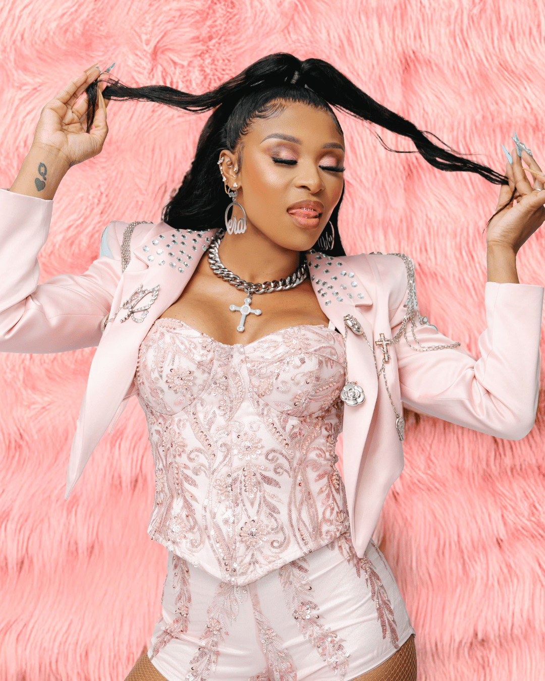 KOURT - Brazilian 13x4 Lace Front Wig